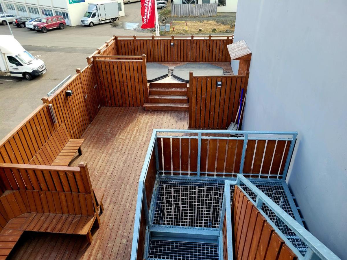 Ak Rentals, With Hot Tubs Akureyri Buitenkant foto